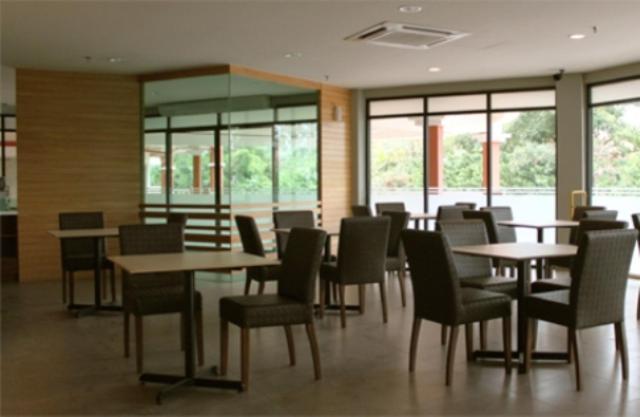 שאה אלאם Roof Garden Hotel מראה חיצוני תמונה