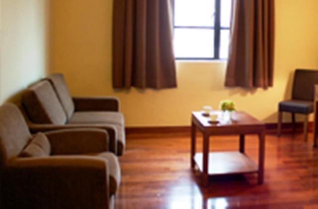שאה אלאם Roof Garden Hotel מראה חיצוני תמונה