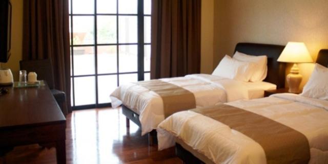 שאה אלאם Roof Garden Hotel מראה חיצוני תמונה