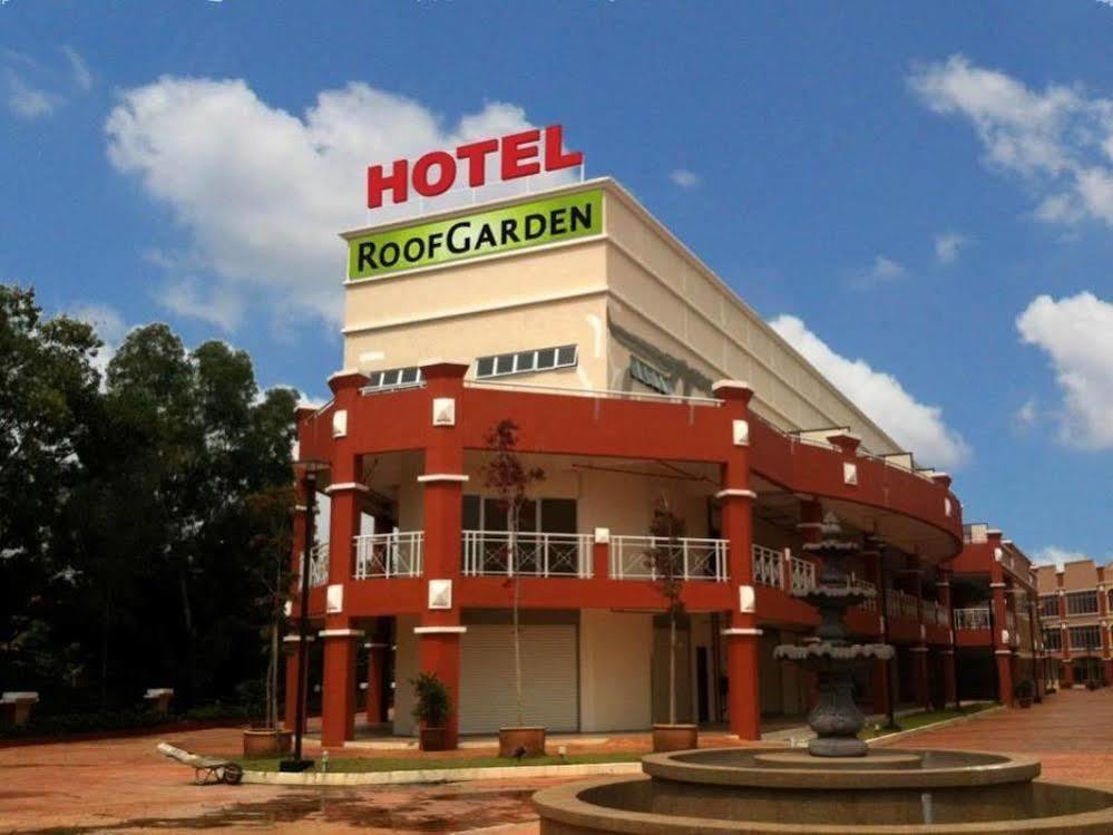 שאה אלאם Roof Garden Hotel מראה חיצוני תמונה