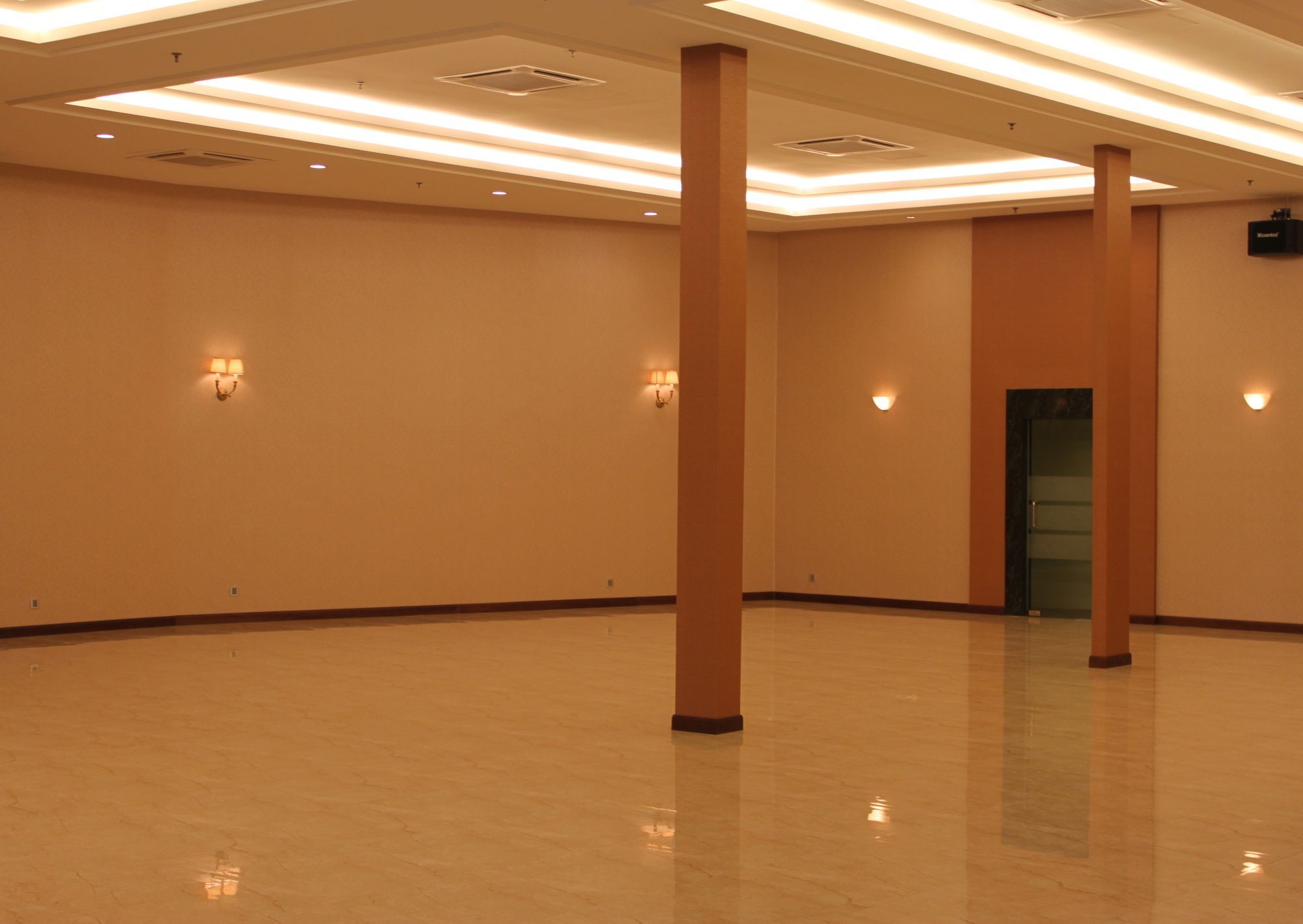 שאה אלאם Roof Garden Hotel מראה חיצוני תמונה